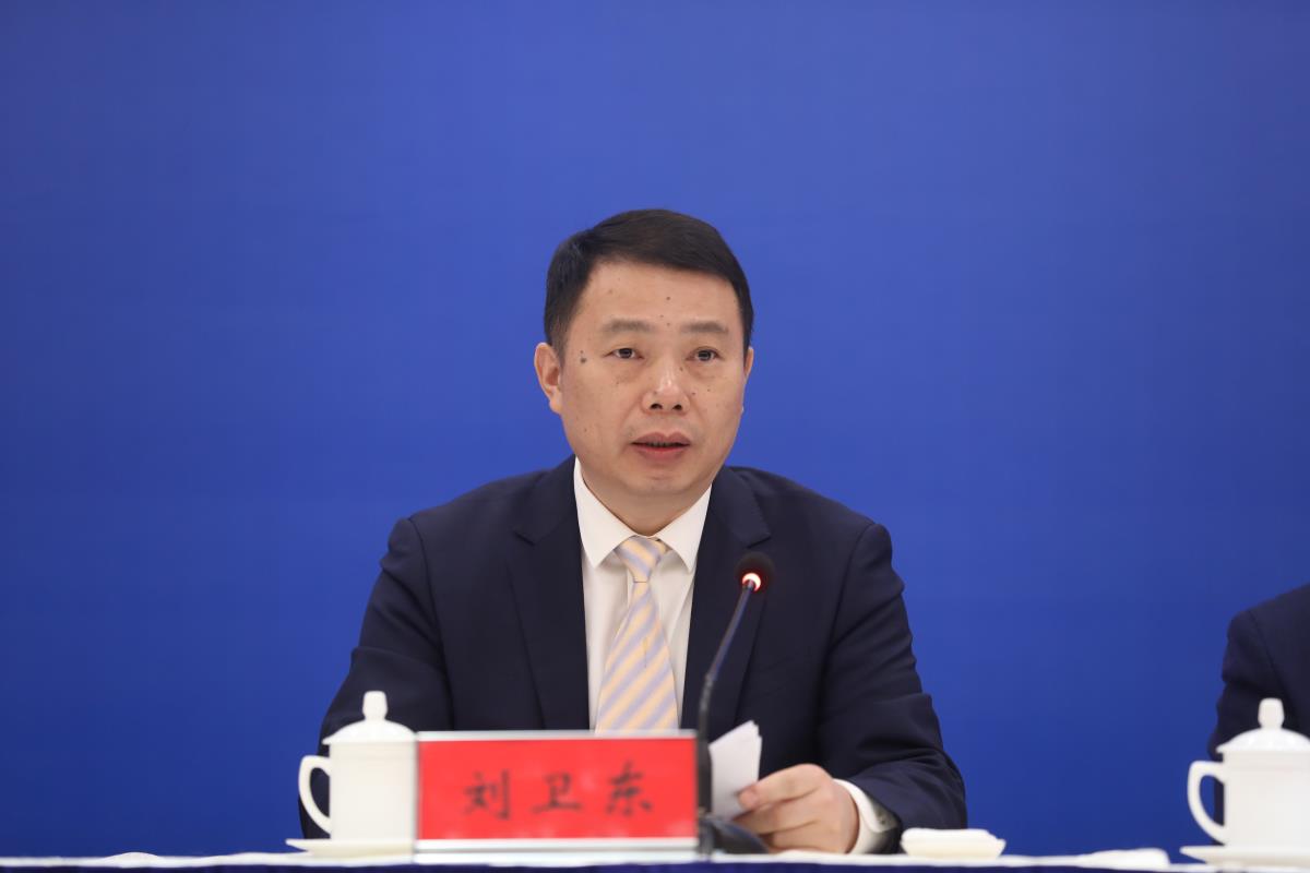 微信图片_20251022102212_13_3703-2.JPG 微信图片_20251022102212_13_3703-2.JPG