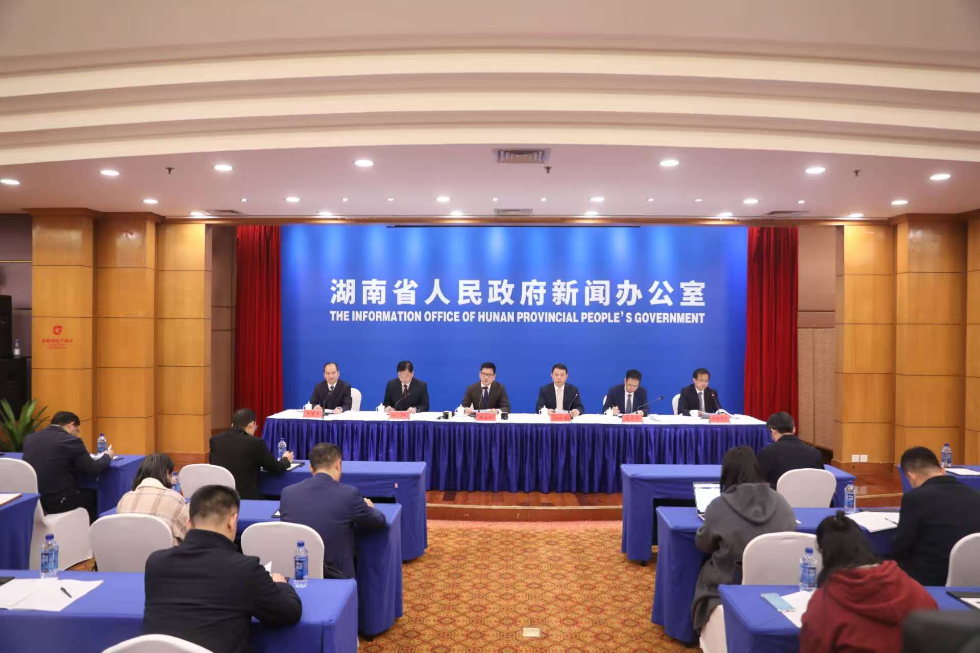 微信图片_20251022101131_11_3703-2.JPG 微信图片_20251022101131_11_3703-2.JPG