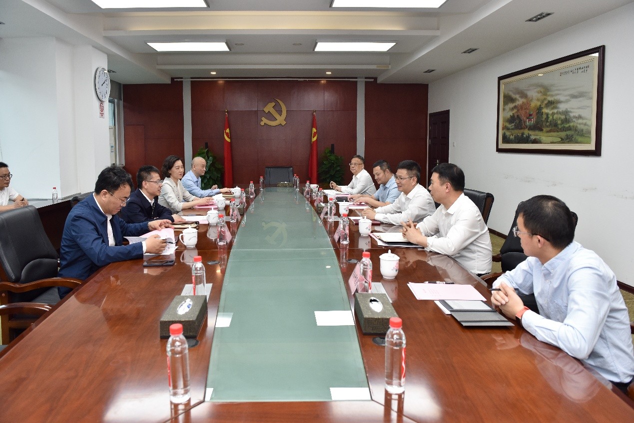 湘潭市市长李永亮来省工信厅对接工作